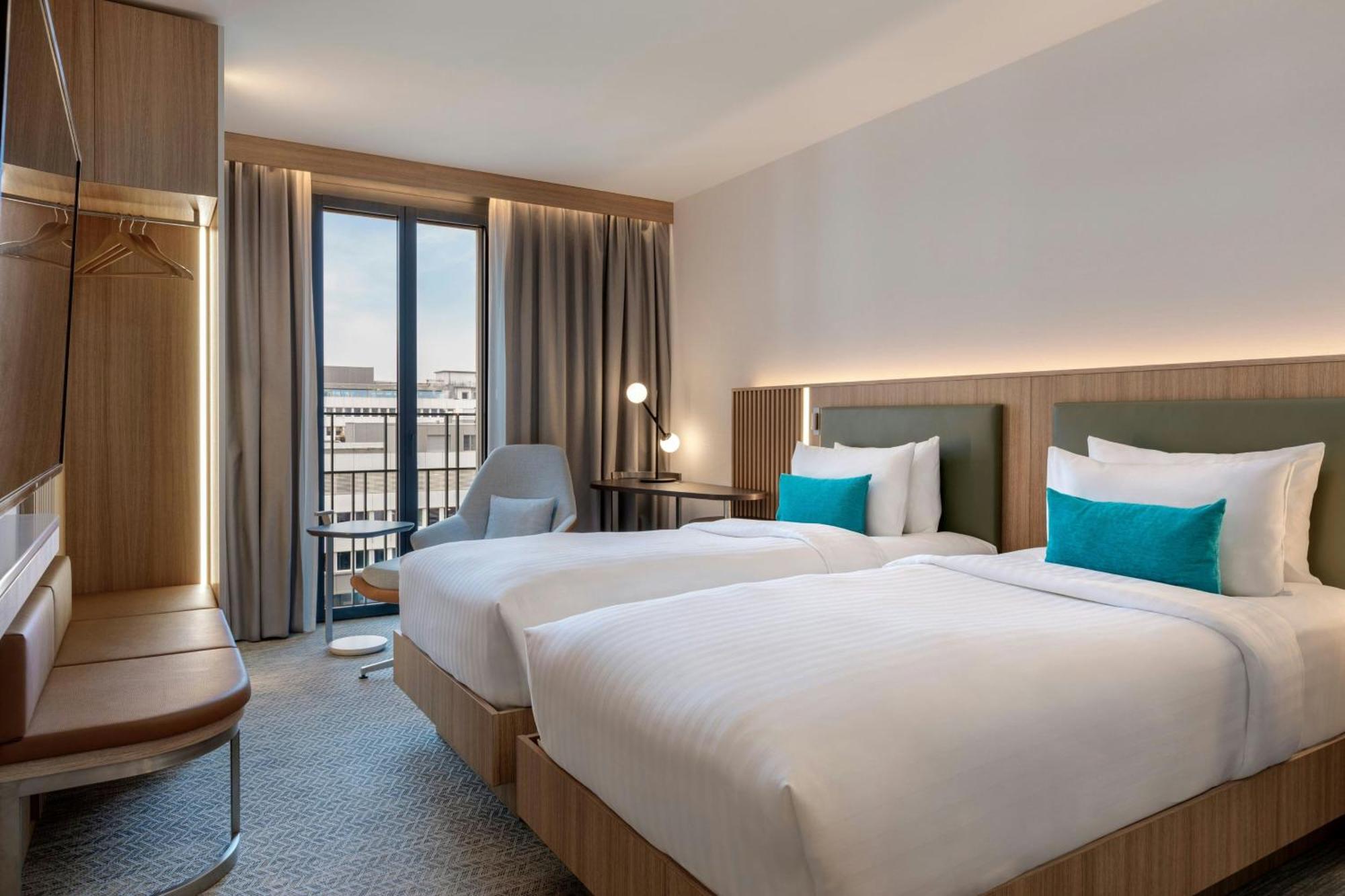 Courtyard By Marriott Biel Bienne Hotel Exterior foto